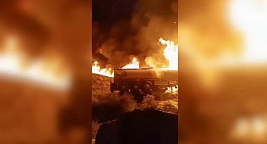 Osmaniye'de şarampole devrilen akaryakıt yüklü tanker alev topuna döndü