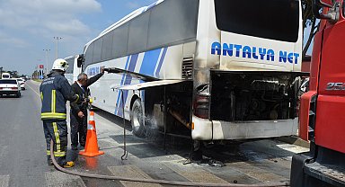 Otobüsteki yangın, yedek şoför sayesinde fark edilip söndürüldü