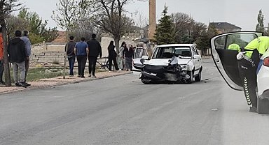 Otomobilin çarptığı elektrikli bisiklet sürücüsü öldü