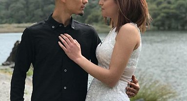 Otomobilin çarptığı motosikletteki çift öldü