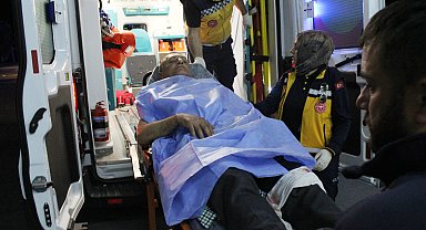 Otopark kavgasında komşusunu bıçakla yaraladı