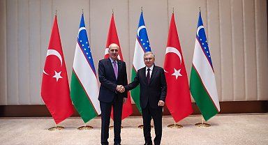 Özbekistan Cumhurbaşkanı Mirziyoyev, TBMM Başkanı Kurtulmuş'u kabul etti
