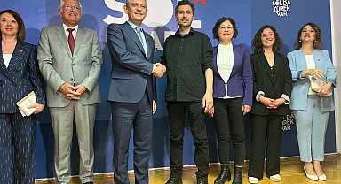 Özgür Özel: Deprem toplantısına büyükşehir davetli değil ama parti davetli