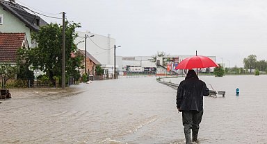 Pensilvanya'daki fırtınada hayatını kaybedenlerin sayısı 4'e yükseldi