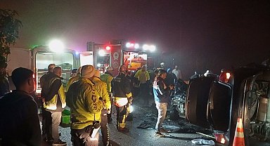 Samsun'da 5 kişinin öldüğü kazada baba-oğul toprağa verildi