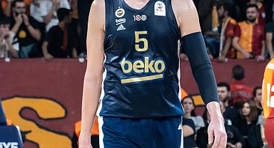 Sertaç Şanlı 6'ncı kez Final-Four'da forma giyecek