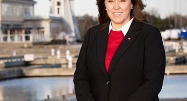 Şima Açan, Kanada'nın ilk Türk milletvekili oldu