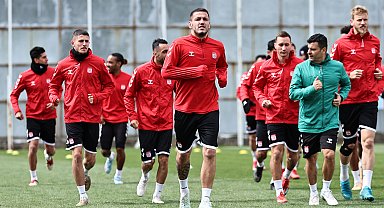 Sivasspor, Fenerbahçe maçı hazırlıklarını sürdürdü