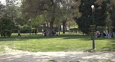 Sokak köpeğinin saldırdığı 2 çocuk yaralandı