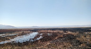 Sultan Sazlığı'ndaki yangın 22 saatte söndürüldü