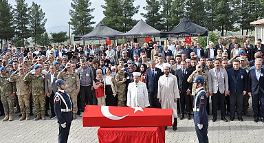 Tabancası kazara ateş alan uzman çavuş şehit oldu