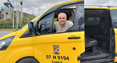 Takside unutulan 18 bin avronun içinde olduğu çantayı sahibine teslim etti