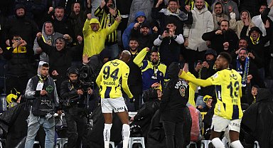 Talisca hat-trick yaptı, Fenerbahçe zirve yarışını sürdürdü