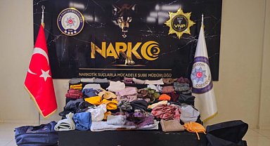 Yabancı uyruklu 2 kişi, havalimanında 32 kilo metamfetamin ile yakalandı