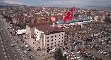 Yalova'da 'deprem raporu' eksik çıkan özel hastanenin faaliyeti geçici olarak durduruldu