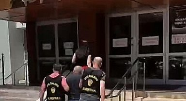 2 kadını öldürmekten 2 ayrı müebbet hapis cezası bulunan firari yakalandı