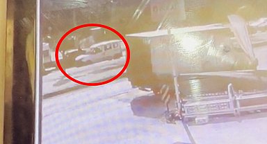 3 kişinin öldüğü, 3 kişinin de yaralandığı silahlı saldırı kamerada