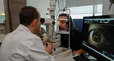 'Gözlüğe ihtiyaç duymadan özgürce görebiliyorum'