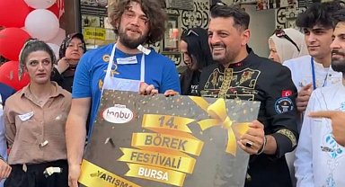 5 dakikada 11 metrelik böreği yedi, 10 gram altın kazandı