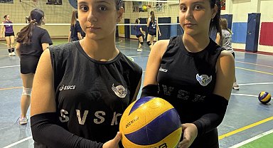 Ada ve Naz ikizlerin hedefi Sultanlar Ligi