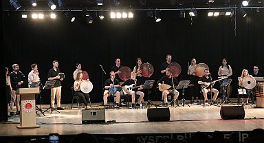 Adliye çalışanlarının kurduğu ritim topluluğundan yeni konser