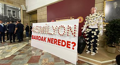 AK Parti'li Gökçek: 41 yıl cenaze işlerinde yetecek bardak alınmış