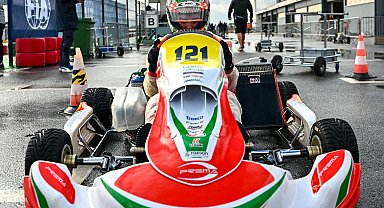 Alp Aksoy, üst kategoride 2025 yılında podyuma çıkan ilk Türk oldu