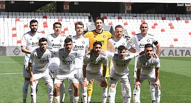 Altay'da 7 oyuncu serbest kalacak