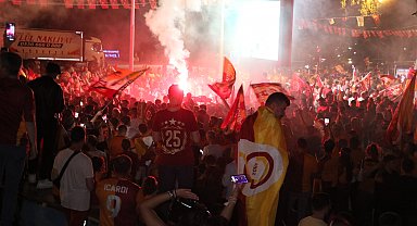 Antalya'da Galatasaray'ın şampiyonluğu coşkuyla kutlandı