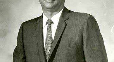 Apollo 13'ü kurtaran mühendis 95 yaşında hayatını kaybetti