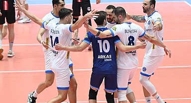 Arkas Spor, Efeler Ligi'ne 4'üncülükle veda etti