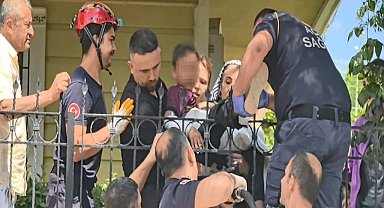 Asaf'ın bacağından operasyonla alınan korkuluk demiri, yerine tekrar monte edildi