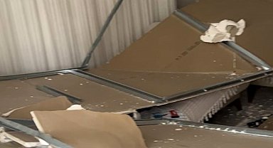 Asma tavan çöktü, anne ve 2 çocuğu birkaç dakikayla kurtuldu