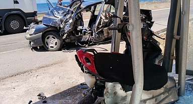 Ayvalık'ta zincirleme kaza; 4 yaralı