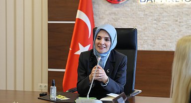 Bakan Göktaş'tan, üniversite öğrencilerinin 'Koruyucu Aile' konulu bitirme projesine destek