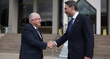 Bakan Güler ve Bayraktar bir araya geldi