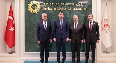 Bakan Kurum, Adana, Ankara ve Balıkesir büyükşehir belediye başkanlarını kabul etti