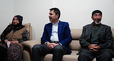 Bakan Kurum, köy evine konuk oldu