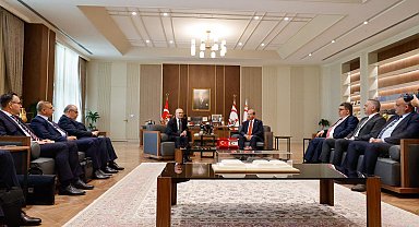 Bakan Şimşek, KKTC Cumhurbaşkanı Tatar ile görüştü