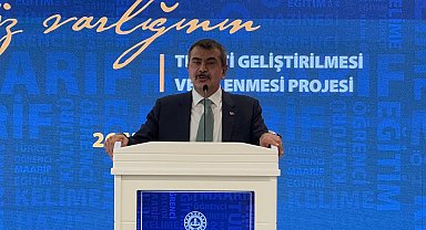 Bakan Tekin: Çocuklarımızın ana dil konusunda eksikliklerinin olmaması gerekiyor