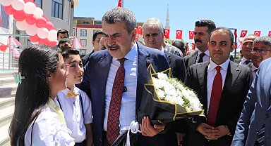 Bakan Tekin: Eğitim, birinci sırada