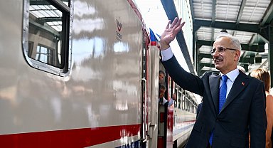 Bakan Uralolğu: Uluslararası 2 turistik tren, İstanbul'a geliyor