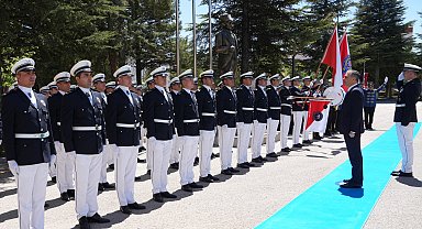 Bakan Yerlikaya'dan Polis Akademisi'ne ziyaret