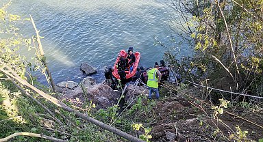 Baraj gölüne uçan otomobilin sürücüsü Emirhan, yaşamını yitirdi