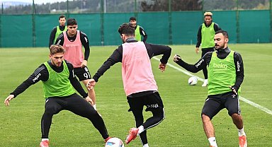 Beşiktaş, Fenerbahçe maçı hazırlıklarına devam etti