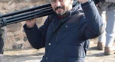 Beyin kanaması geçiren gazeteci, 52 günlük yaşam mücadelesini kaybetti