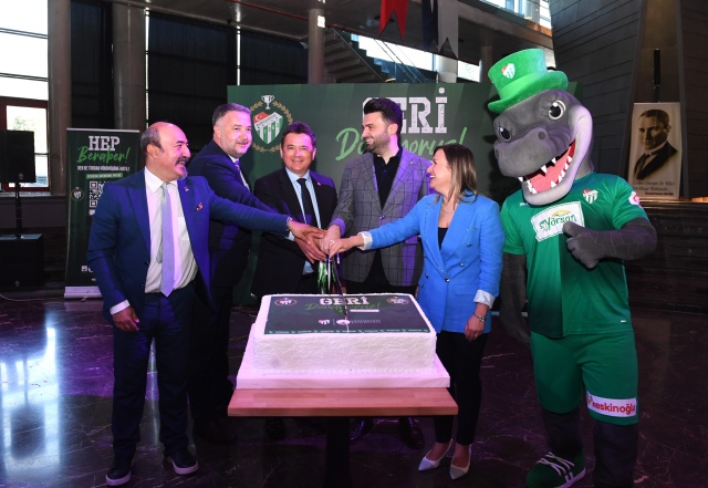 Bursaspor’un Süper Lig Şampiyonluğunun 15’inci Yılında Görkemli Kutlama