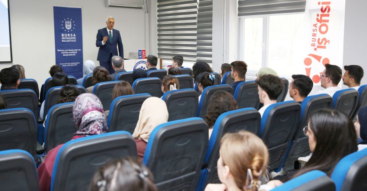 Büyükşehir’den ‘Çalışma Hayatında Kariyer Seminerleri’