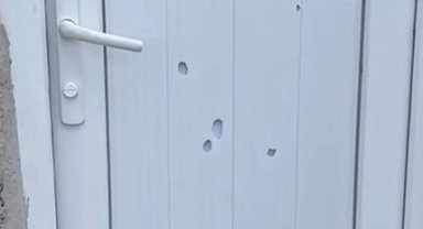 Diyarbakır'da dolu etkili oldu; bağ evi kapısı delindi