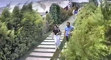 Doktorun devrilen dekoratif kemerin altında kalıp öldüğü olayda gözaltı sayısı 3'e çıktı